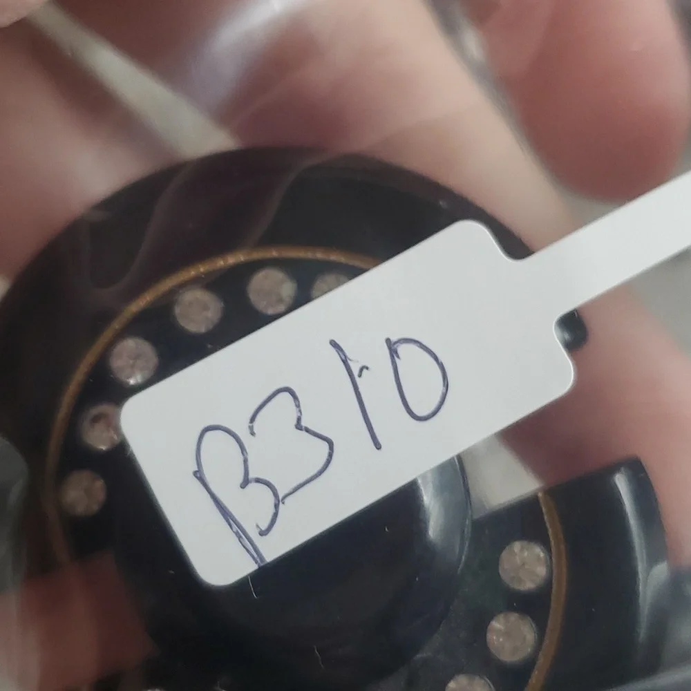 Black hat society fine lady brooch‎ B310
